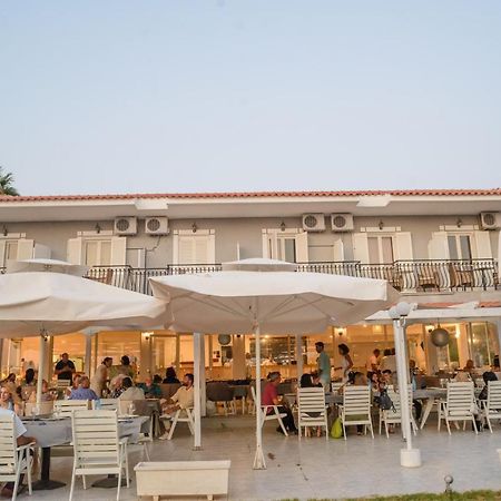 Blue Horizon Hotel Svoronata Luaran gambar
