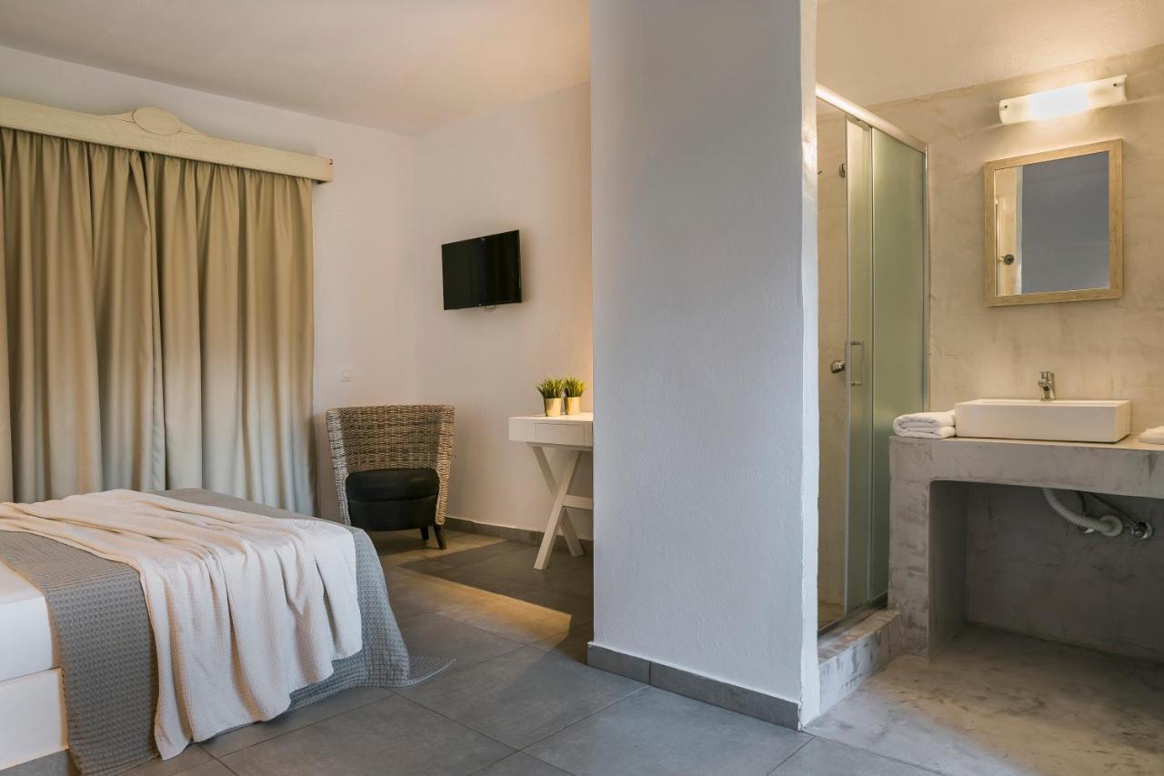 Blue Horizon Hotel Svoronata Luaran gambar