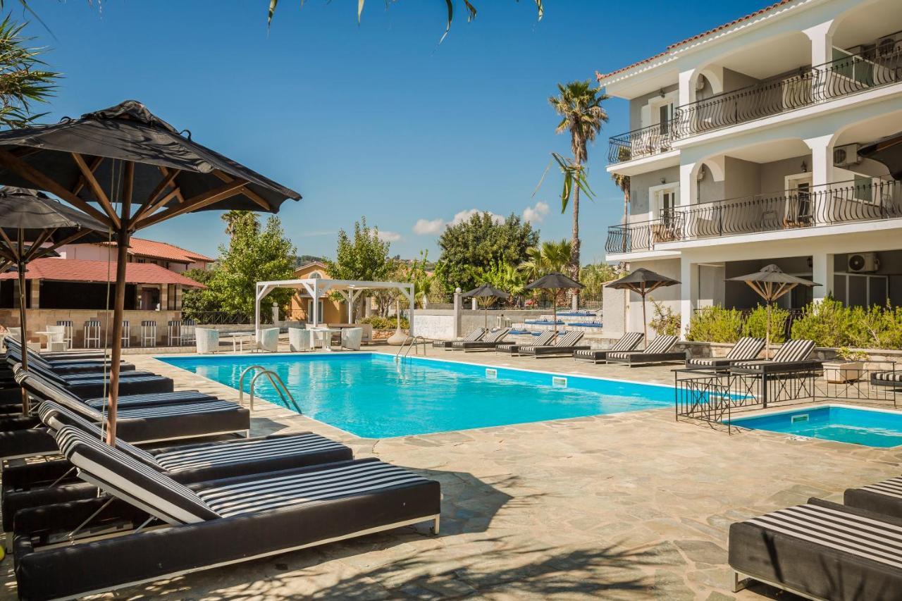 Blue Horizon Hotel Svoronata Luaran gambar