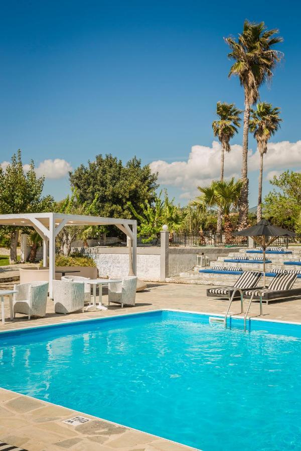 Blue Horizon Hotel Svoronata Luaran gambar